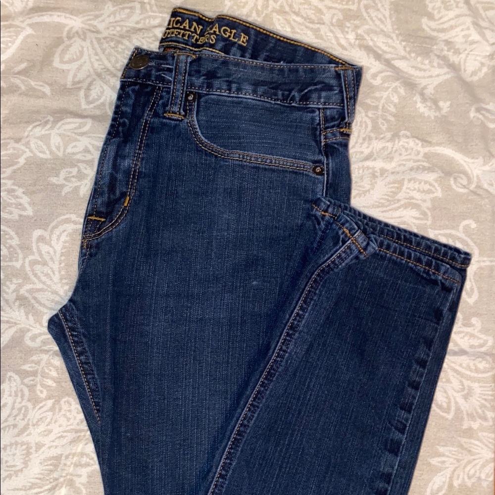 Lightly used American eagle men’s jeans